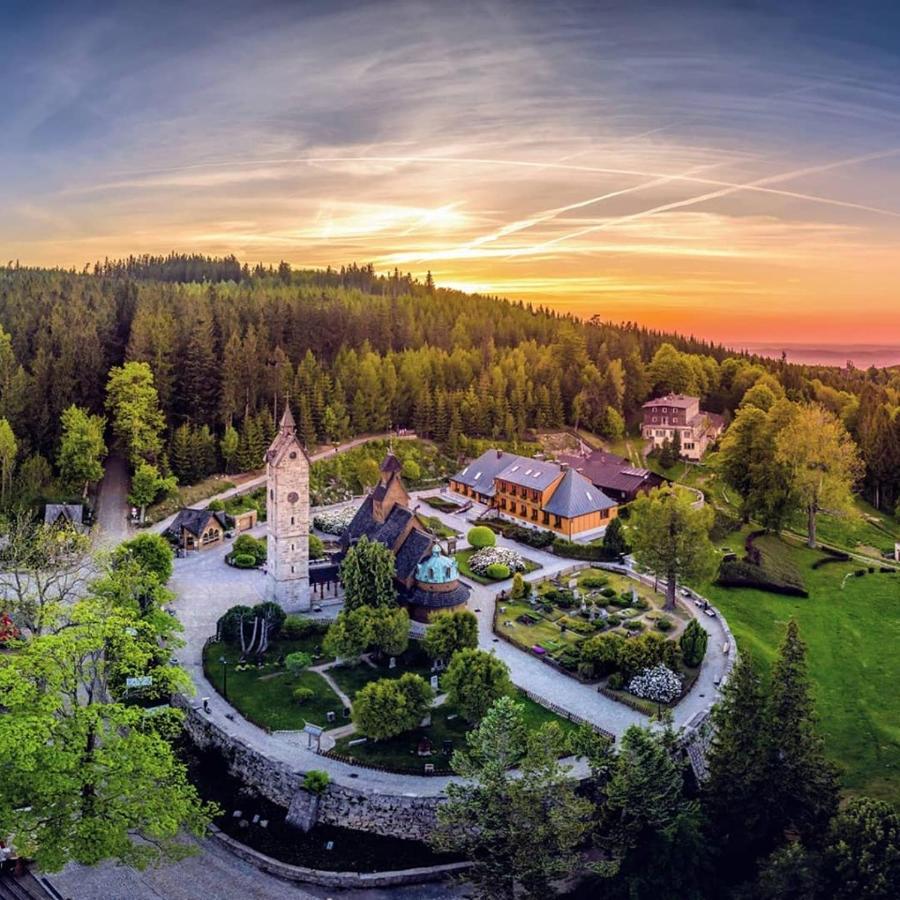 Pokoje Goscinne Przy Kosciele Wang. Karpacz Exteriör bild